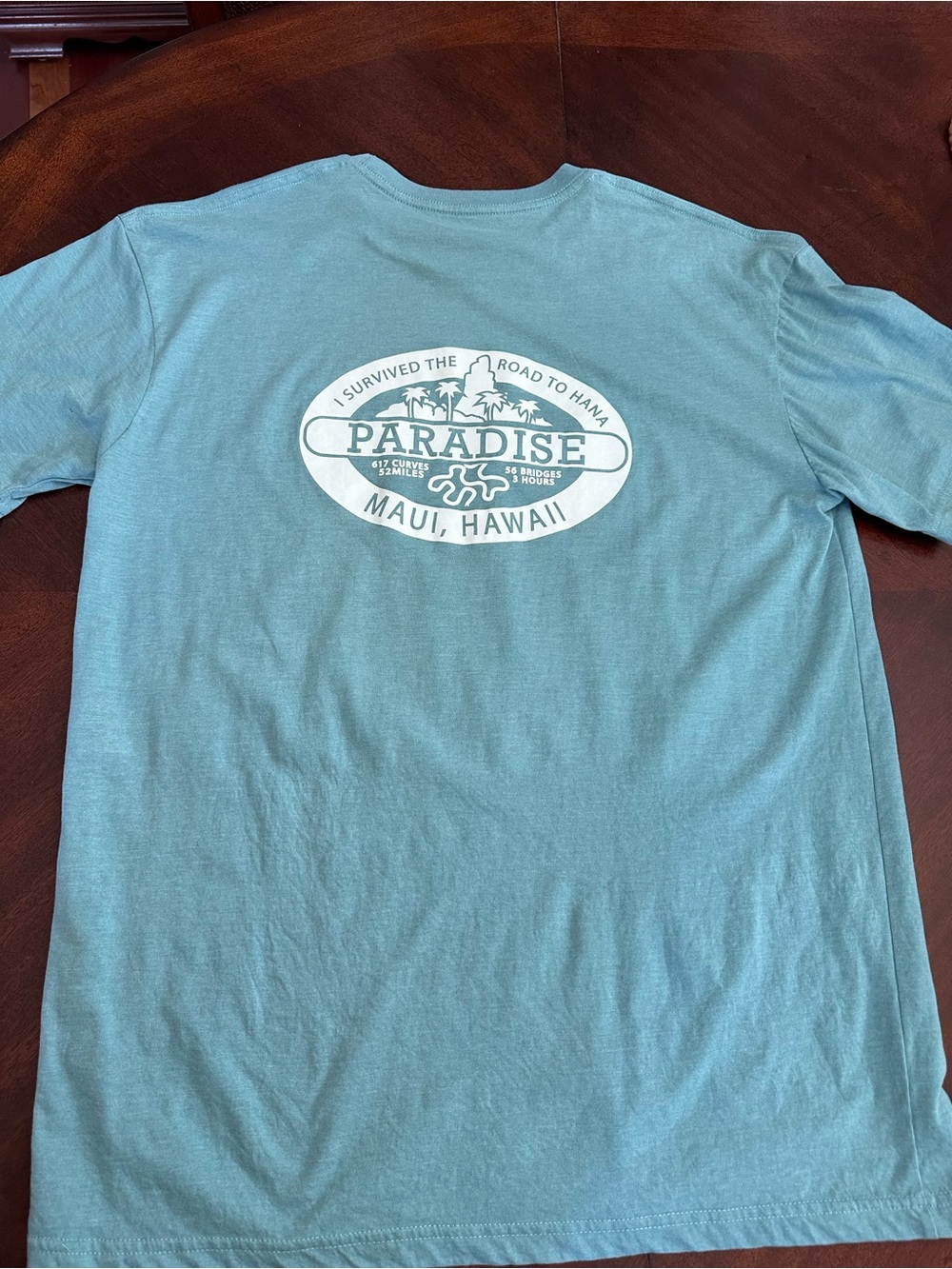Vintage Style Road to Hana Maui Hawaii T-Shirt XL Green Paradise Beach Coast
